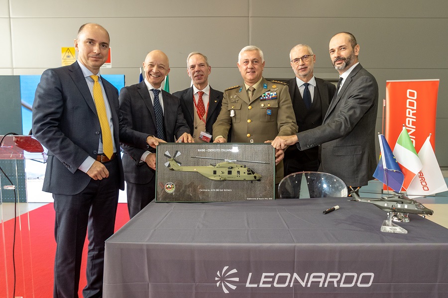The Italian Army’s UH-90A (NATO’s designation for the Italian Army’s NH90 TTH) multirole helicopter programme marked a major achievement with the completion of deliveries on 25 November.