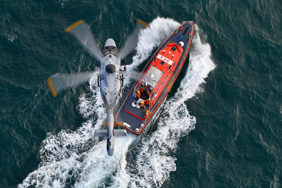The French Navy has taken delivery of the first of six H160s that will perform search and rescue (SAR) missions. The aircraft is part of the interim fleet that will be delivered by the partnership formed between Airbus Helicopters, Babcock, and Safran Helicopter Engines.