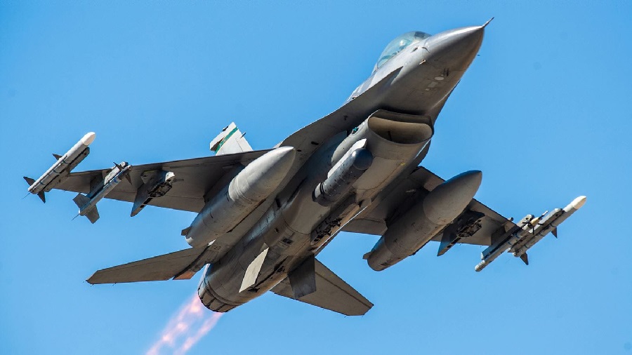 Collins Aerospace was selected by Air Force Research Laboratory to receive a contract award to build an advanced high-impact resistant, F-16 ventral fin using Collins’ thermoplastic welding technology, which will significantly reduce weight and cost of the current design.