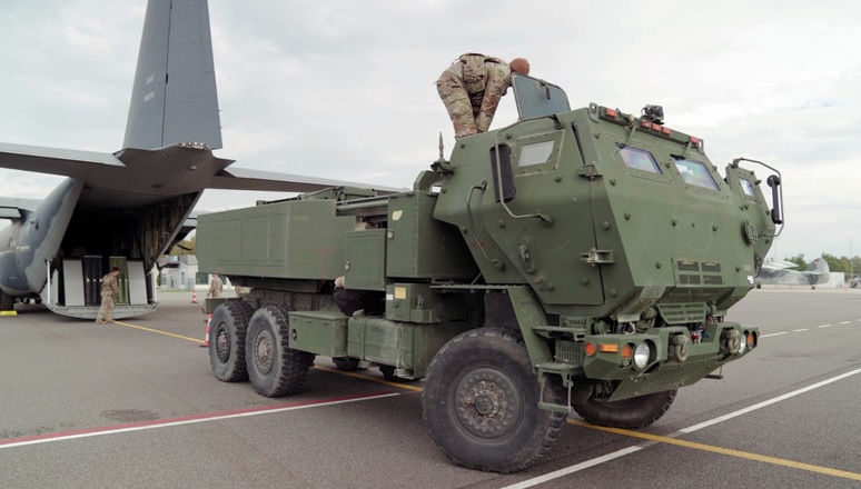 From 19 to 30 September 2022, around 4,200 troops from 17 Allies trained in Latvia to enhance their ability to operate together as part of multinational exercise Silver Arrow 2022.
