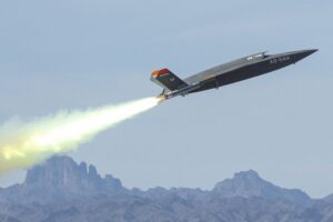 The US Department of Defence announced that it had signed a contract with Kratos Unmanned Aerial Systems to supply two stealth drones XQ-58A Valkyrie to the US Navy.