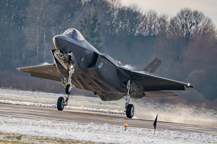 NATO Air Policing: Netherlands F-35s arrive in Poland