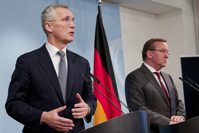 In a visit to Berlin on Tuesday (24 January 2023) NATO Secretary General Jens Stoltenberg thanked Defence Minister Boris Pistorius for Germany’s significant contributions to NATO and strong support to Ukraine.
