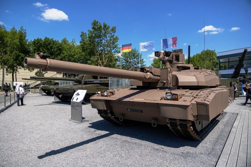 On 29 December 2022, the French defence procurement agency (DGA) awarded Nexter an order for 50 renovated Leclerc tanks (XLR). Industrial qualification tests are continuing in close collaboration with the DGA and the French army. A first prototype tank was delivered to the DGA at the end of 2022, and the first 18 operational tanks will be delivered to the Army in 2023, according to the planning of the renovation contract awarded to Nexter on 1 June 2021.