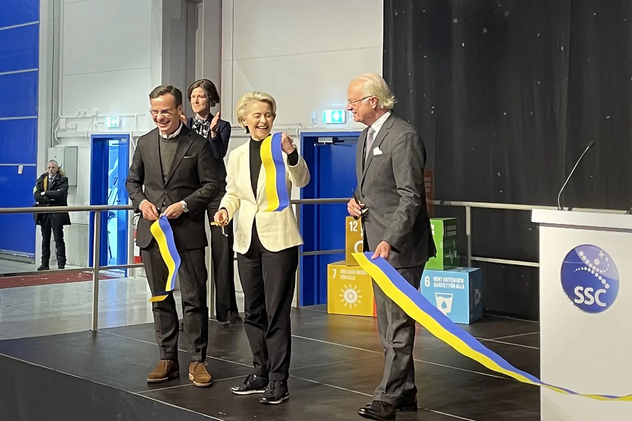 After years of preparation and construction, mainland EU’s first orbital launch complex, Spaceport Esrange, was officially inaugurated today by the Swedish Head of State, King Carl XVI Gustaf, the President of the European Commission, Ursula von der Leyen, and the Swedish Prime Minister, Ulf Kristersson. Thereby, the European Union introduced a new and long-awaited critical asset to its shared space infrastructure, offering an independent European gateway to Space from northernmost Sweden.