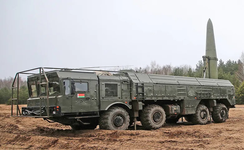 On February 1, the Ministry of Defence of Belarus announced that the armed forces have completed a series of training sessions and are now autonomously operating the Russian-made 9K720 Iskander-M tactical missile system. As a result, the Belarusian armed forces gained the ability to conduct a missile strike at a distance of 500 km.
