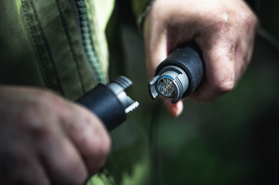 The Swedish Defence Material Administration (FMV) has awarded Micropol Fiberoptic a contract for the delivery of field tactical fiber optic communication systems to the Swedish Armed Forces.
