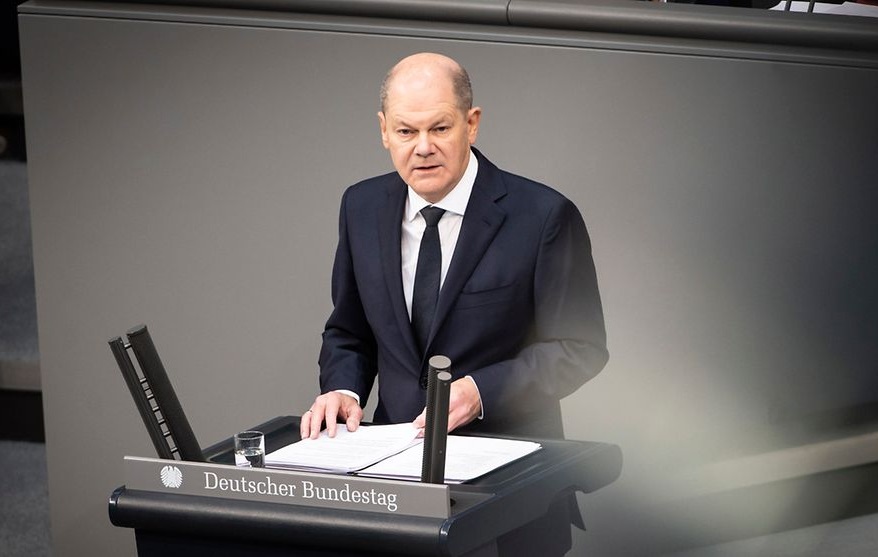 Speaking before the German Bundestag, Federal Chancellor Olaf Scholz has said that supporting Ukraine, which is under attack from Russia, is a contribution to defending international security.
