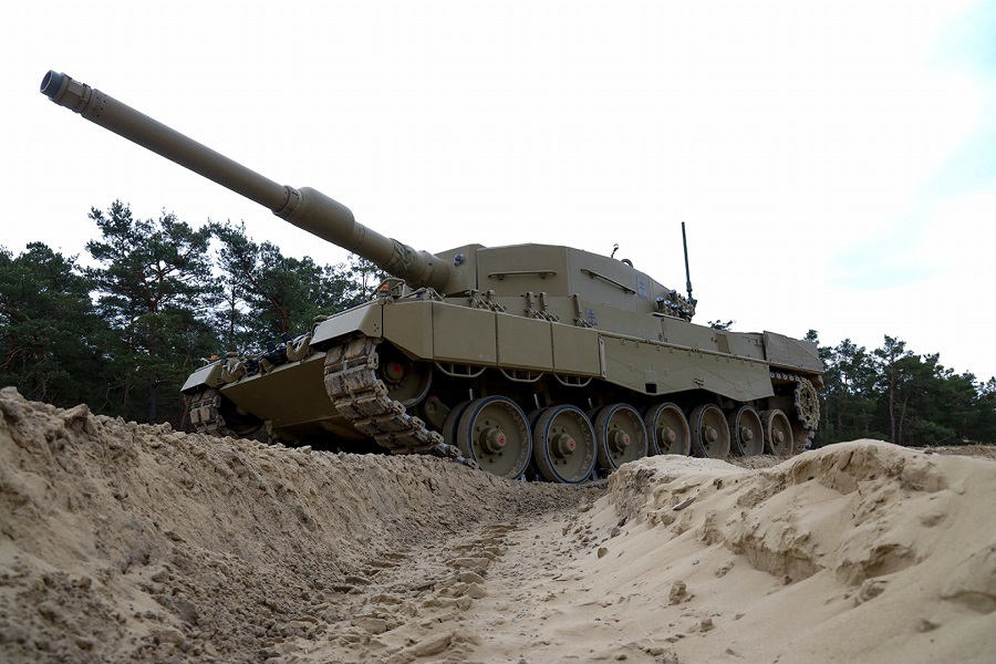 Practical trials of the first Leopard 2A4 Main Battle Tank (MBT), delivered to Slovakia under an equipment exchange programme with Germany in exchange for gifting its BVP-1 IFVs to Ukraine, are underway on the test tracks and firing range at the Záhorie Military Technical and Testing Institute.