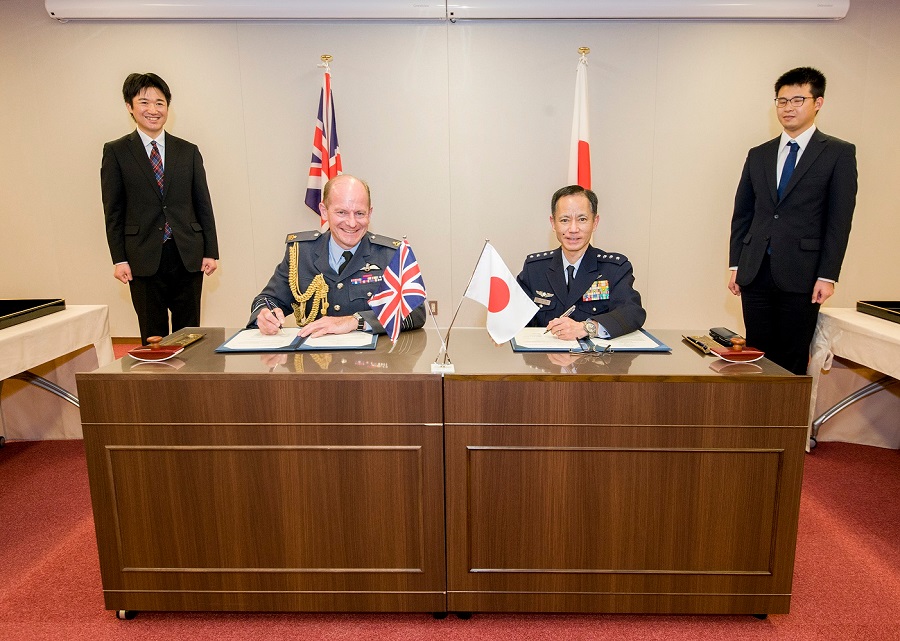 The respective leaders of the Royal Air Force and the Koku-Jietai (Japan Air Self Defence Force) have signed Terms of Reference outlining future space cooperation between their organisations.