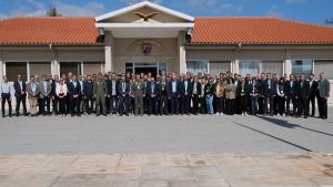 Around 80 experts from European ministries of defence, EU bodies, industry and academia met on 26-27 April in Crete, Greece for the second thematic workshop of the Consultation Forum for Sustainable Energy in the Defence and Security Sector (CF SEDSS) to discuss how to reduce the carbon emissions of defence installations.