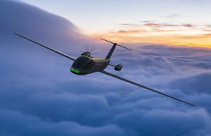 The Eurodrone, an ambitious European collaboration project, is scheduled to take off in 2029. As an unmanned aerial system, it must be able to independently detect the air traffic around it and avoid other flying objects. With its “Detect and Avoid” radar, HENSOLDT is making safe airspace of the future possible.