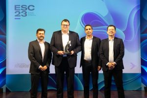 During the Embraer Suppliers Conference held on April 18th, 2023, Liebherr-Aerospace received again an Embraer Best Supplier Award. This time, the Brazilian aircraft manufacturer had selected Liebherr for the category “Outstanding collaboration - best turn around/recovery”.