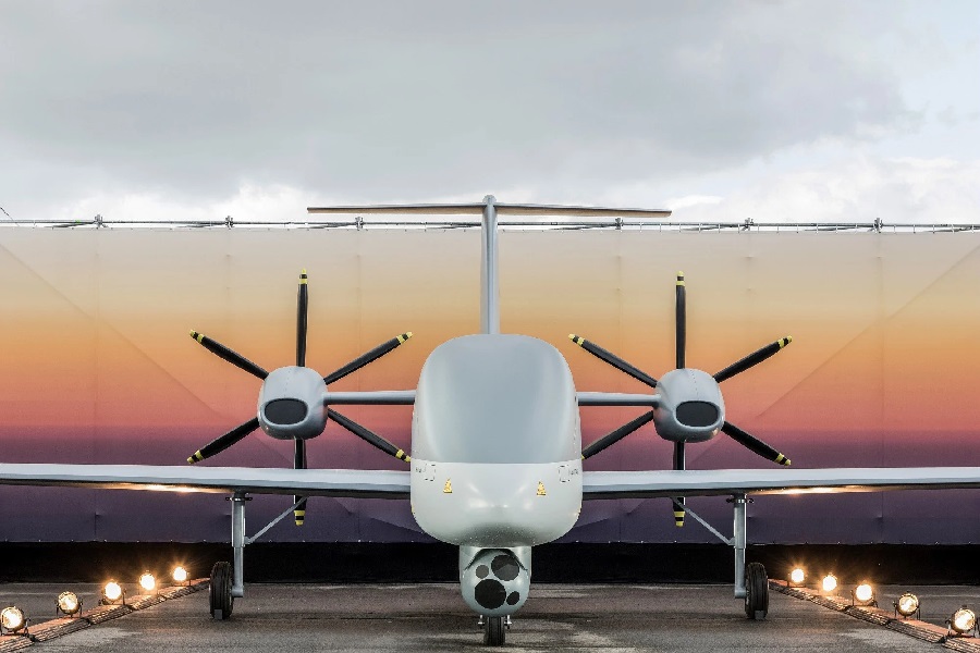 On April 25, Airbus Defence and Space signed a contract with the Germany company Liebherr-Aerospace. The company will develop, produce and supply the landing gear and hydraulic systems for the European MALE RPAS developed under the Eurodrone programme.