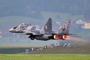 Germany will have to decide whether to give its permission for old East German fighter jets to be sent on to Ukraine. German defence minister has pledged a swift response to Poland's request.