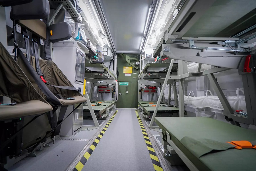 Airbus Defence and Space has now handed over the first of 13 protected-wounded transport containers (GVTC) to the German Armed Forces. From now on, their medical personnel will use them to save lives: In the containers, they can safely transport the sick, injured and wounded to hospitals or field hospitals - and even provide medical care while doing so.