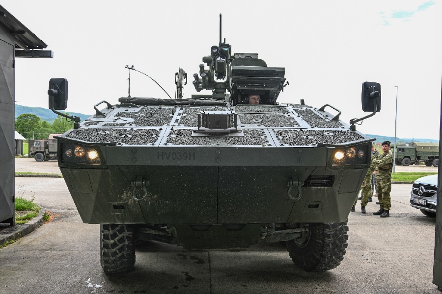 On May 9, a presentation of the Vegvisir Mixed Reality Situational Awareness System (MRSAS) integrated with the Croatian Armed Forces' Patria AMV 8x8 vehicle took place at one of the Croatian training grounds.