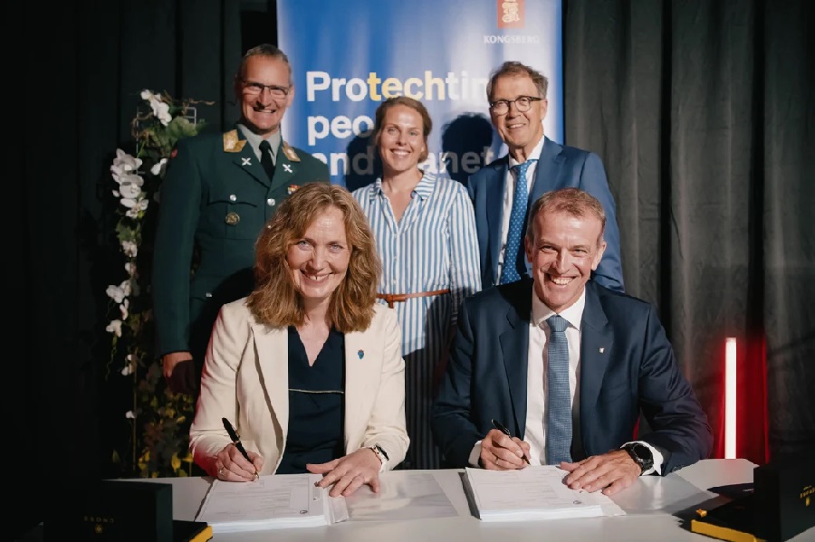 On June 22, Kongsberg Defence & Aerospace signed a contract with the Norwegian Defence Materiel Agency to develop new tactical radio equipment (Combat Net Radio) for the Norwegian Armed Forces.