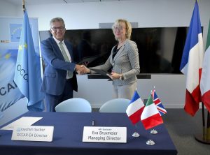 On Jule 18, OCCAR-EA Director Joachim Sucker and Eurosam Managing Director Eva Bruxmeier signed the Amendment of the FSAF-PAAMS Sustainment & Enhancement (S&E) contract for the procurement of new generation ground based air defence systems SAMP/T NG for Italian Air Force. This procurement adds to the SAMP/T NG production ordered in January 2023 for the Italian Army and French Air and Space Force.