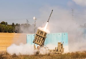 After evaluating other solutions, the US Marine Corps has presented plans for the purchase of three Iron Dome batteries, 44 launchers (each launcher can load 20 interceptors), and 1,840 Tamir interceptors. This information comes from an official announcement in the US.
