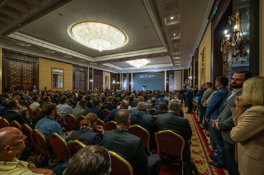 President of Ukraine Volodymyr Zelenskyy met with representatives of defence companies from the United States, the United Kingdom, Germany, France, Türkiye, Sweden and the Czech Republic who arrived in Kyiv to participate in the first International Defence Industries Forum.