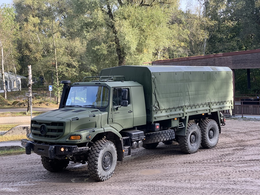 Germany has already supplied the Ukrainian Ministry of Defence with a total of 200 Mercedes-Benz Zetros military trucks, as confirmed by the German Chancellor's Office.
