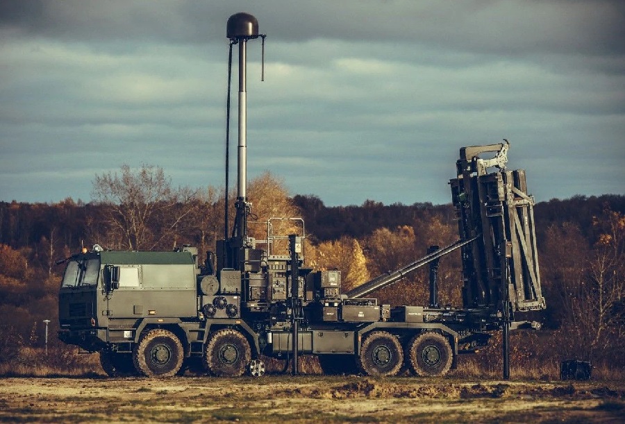 The UK and Poland defence industries have signed a deal worth over GBP 4 billion to continue the next phase of Poland’s future air defence programme, NAREW.