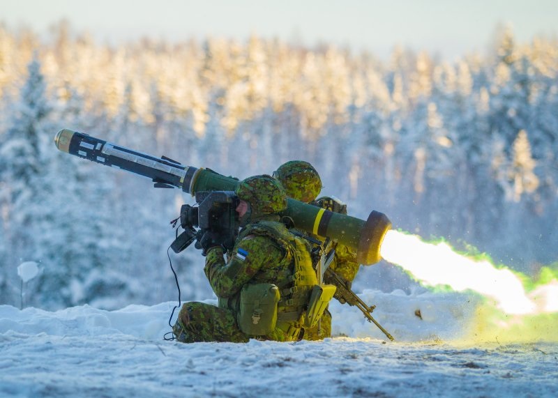 The Estonian government cabinet supported Minister of Defence Hanno Pevkur’s proposal for long-term military aid to Ukraine and an extensive military aid package for Ukraine in defence against the Russian aggression. The aid includes Javelin anti-tank missiles, vessels, and other much-needed equipment.