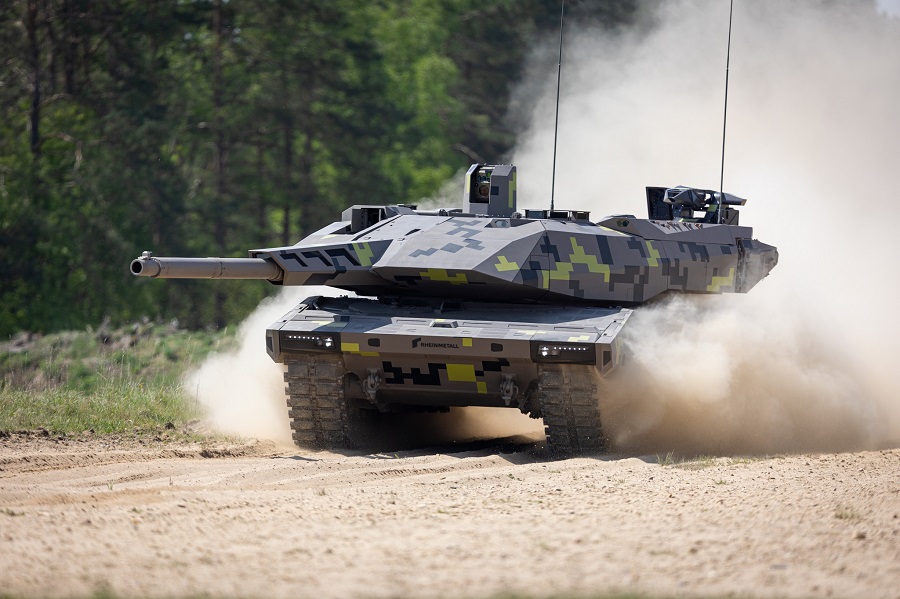 The Hungarian government has joined forces with Rheinmetall to develop the Panther KF51 through to production maturity. A contract to this effect has now been signed in Zalaegerszeg, Hungary. The development contract is worth around €288 million. A demonstrator vehicle will be constructed and qualified, paving the way to full-scale production. Rheinmetall is cooperating in the project with the state-owned Hungarian holding company N7, which also holds a 49 percent stake in the joint venture Rheinmetall Hungary.