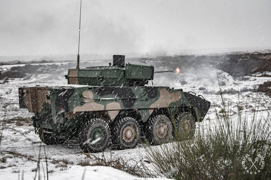The Polish Armed Forces have conducted their first live firing with the Rosomak wheeled combat vehicles, equipped with the ZSSW-30 unmanned turret system, developed by the Polish defence industry.