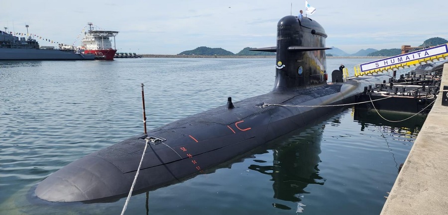 On January 12th, the second of the four Scorpène submarines of the ProSub program was commissioned by the Brazilian Navy at the Itaguaí Naval base, in presence of José Mucio Monteiro, Brazilian minister of defence and Emmanuel Chiva, French General Delegate for Armaments. The Humaitá has been built entirely in Brazil by Itaguaí Construções Navais (ICN) thanks to a Transfer of Technology from Naval Group.