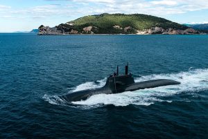 Fincantieri, the only shipbuilding group in the world active in all high-tech marine industry sectors, and Saipem, global leader in the engineering and construction of infrastructure for the energy sector, both offshore and onshore, have signed a Memorandum of Understanding to evaluate commercial and industrial opportunities for cooperation in the field of autonomous subsea vehicles and their integration with surface and underwater units. The Memorandum, signed at Palazzo Marina, the headquarters of the General Staff of the Italian Navy, is among the initiatives aimed at promoting and developing national excellence in the Underwater sector.