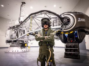 First Ukrainian pilots graduate from RAF flight training
