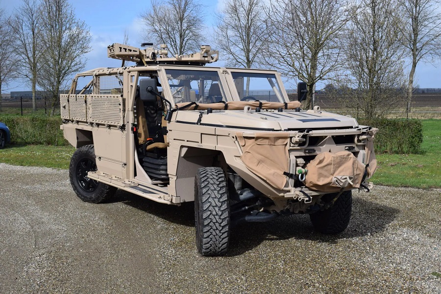 On 8 April, Austria's Ministry of Defence signed the contract with Defenture for the delivery of a batch of GRF (Ground force) vehicles. With this order, the Bundesministerium für Landesverteidigung (BMLV) chooses a special MilitaryOfTheShelf (MOTS) light tactical and air transportable mobile platform for their Special OperationsForces (Jagdkommando) to replace the PUCH G 290/LP Sandviper.