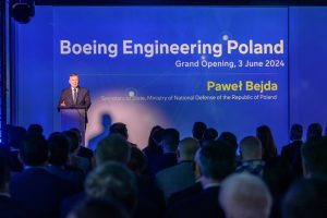 Boeing today officially launched new engineering sites in Poland, significantly expanding the company’s engineering capabilities in-country. Engineers in Gdańsk, Rzeszów and Warsaw will focus on structural and production engineering, as well as software and systems engineering, supporting commercial, defence and services programs. The Company plans to create several hundred new jobs in Poland, which is already one of Boeing’s fastest-growing employees bases in Europe, currently employing over 1,100 people.