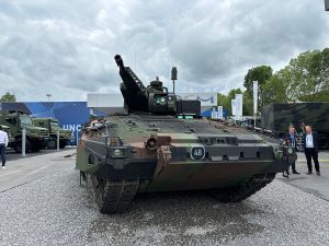 Sensor specialist HENSOLDT is supplying an unspecified number of state-of-the-art optical vision systems for the Puma infantry fighting vehicle. The customers are the system houses KNDS and Rheinmetall, which produce the Puma infantry fighting vehicle and distribute it through the jointly founded PSM GmbH. The order value is in the double-digit million range. In addition to the vision systems for the turrets of the infantry fighting vehicles, the order also includes the equipment for twelve turret trainers for training vehicle crews. With this delivery, HENSOLDT is helping to improve the Puma on the K-Stand S1.