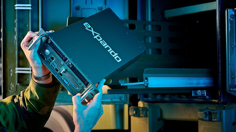 Swedish technology company Expando has announced a strategic agreement with a major Nordic defence company to deliver its rugged Expando HALF19 server systems.