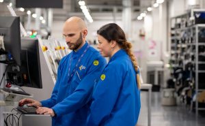 Scandinavian electronics manufacturer Kitron has announced plans to expand its factory in Jönköping, Sweden, by adding approximately 6,000 square metres of production space. The expansion is scheduled for completion in the second half of 2025, bringing the total production area at the facility to around 14,000 square metres.