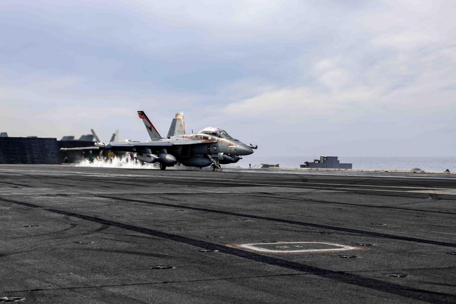 Pentagon: Centcom strikes ISIS, new carrier group enters region