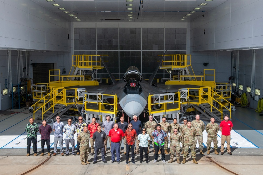 Hawaii Air National Guard develops custom stands to revolutionise F-22 Raptor maintenance