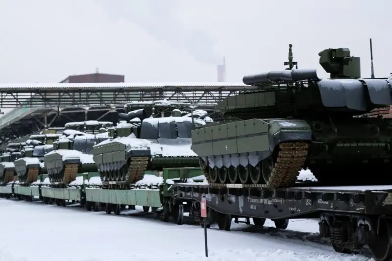 Russian defence industry continues main battle tanks deliveries for land forces