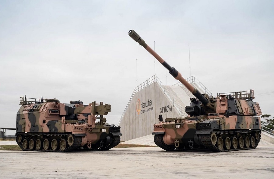 Hanwha delivers First AS9 howitzers and AS10 vehicles to the Australian Armed Forces