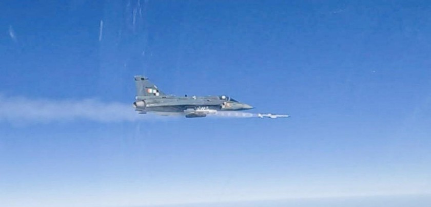 India successfully test-fires ASTRA missile from Tejas LCA AF MK1 prototype fighter jet