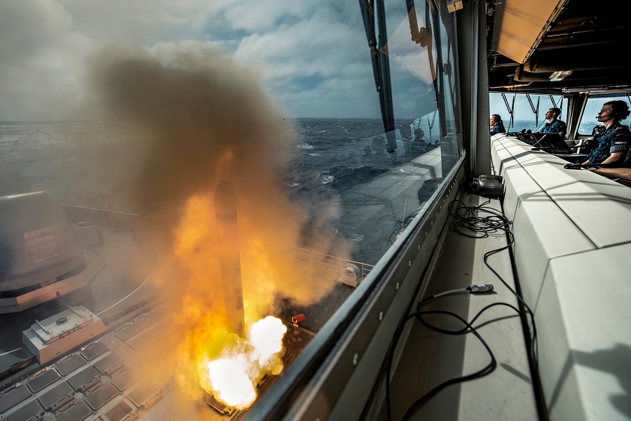 The Royal Netherlands Navy has successfully fired a Tomahawk cruise missile for the first time from a naval platform. The test, conducted by the air defence and command frigate Zr.Ms. De Ruyter, took place off the coast of Norfolk, USA, on 11 March 2025, under the supervision of the United States Navy and a joint project team from the Dutch Ministry of Defence.