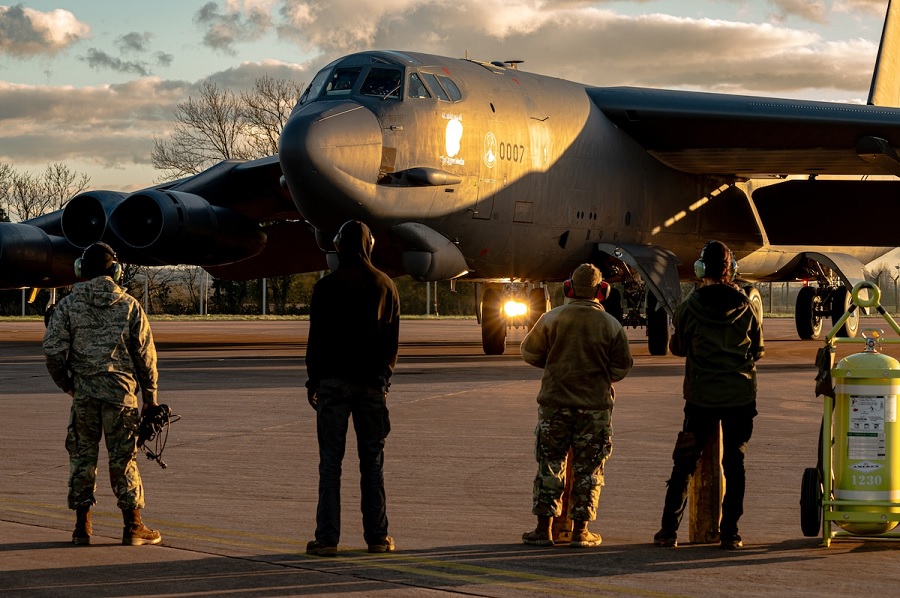 U.S. Air Force B-52 bombers conduct NATO training mission over Turkey