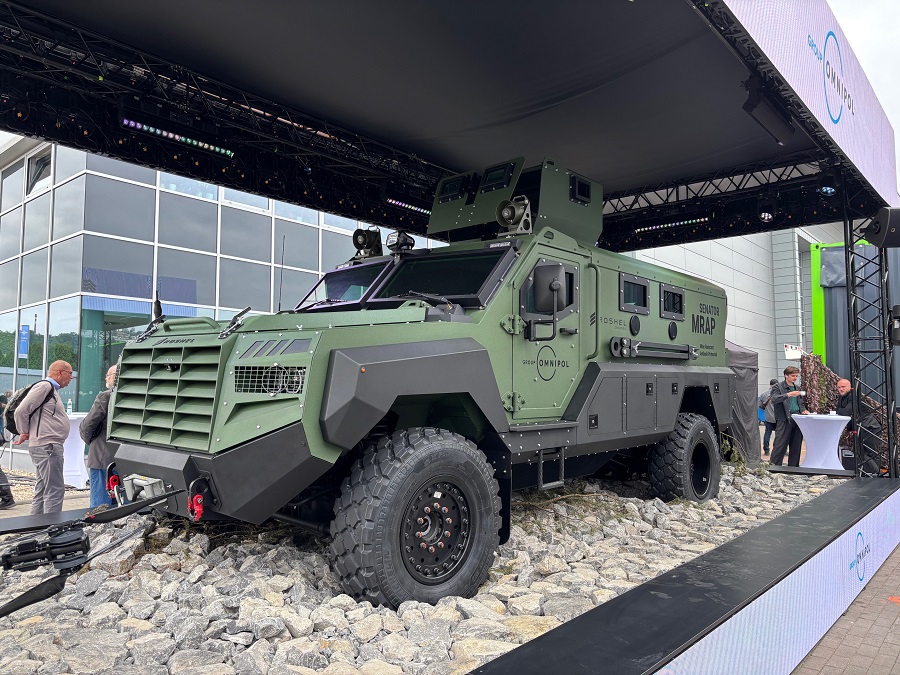 OMNIPOL and Roshel form strategic joint venture to produce Senator vehicles in Czech Republic