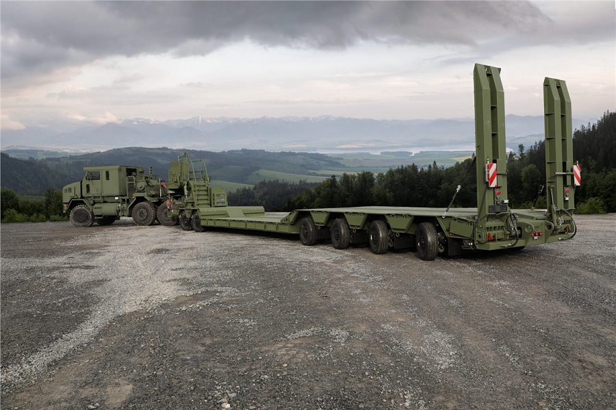 U.S. Army places $27.6 million order for Oshkosh Medium Equipment Trailers