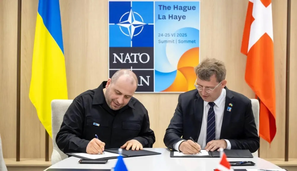 Ukraine and Denmark sign deal to launch joint weapons production
