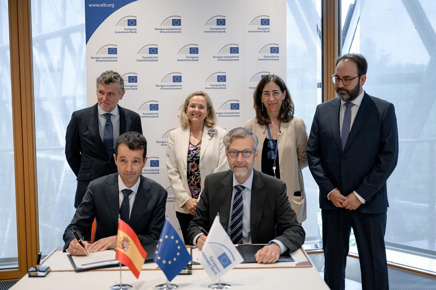 Indra secures €385 million European Investment Bank financing for development of defence technologies