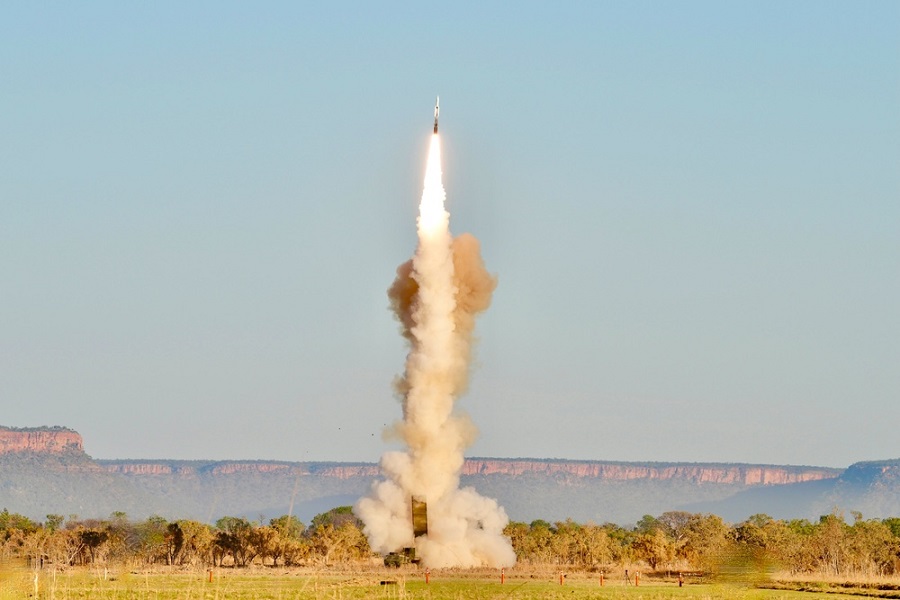 U.S. and Australian forces demonstrate integrated precision strike and air defence in Northern Australia